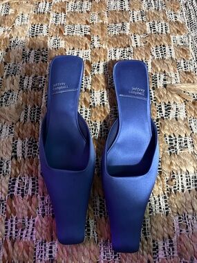 Never Worn Jeffrey Campbell Women's Satin Square-Toe Mules in Cobalt Blue